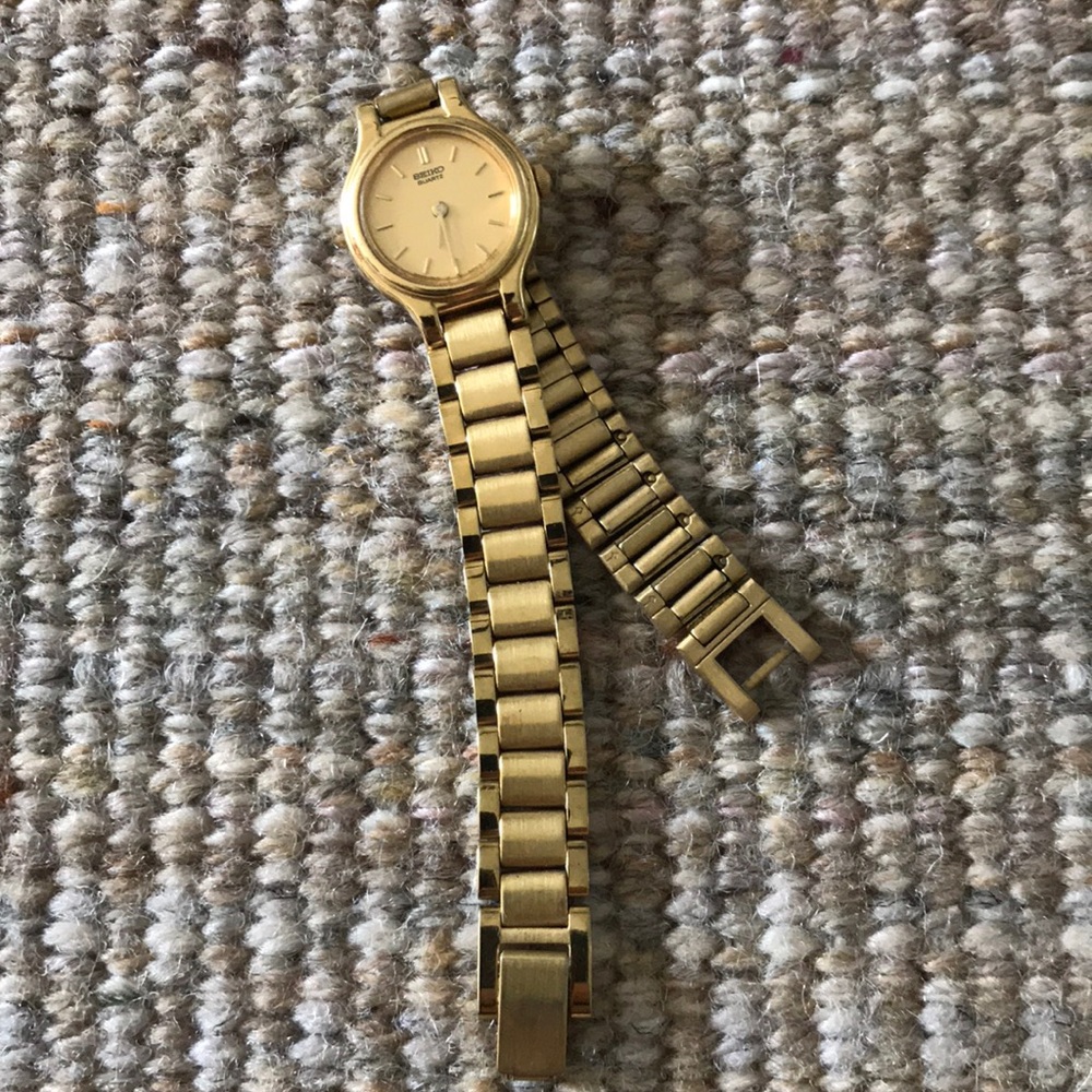 Seiko Watch, 6 1/2”